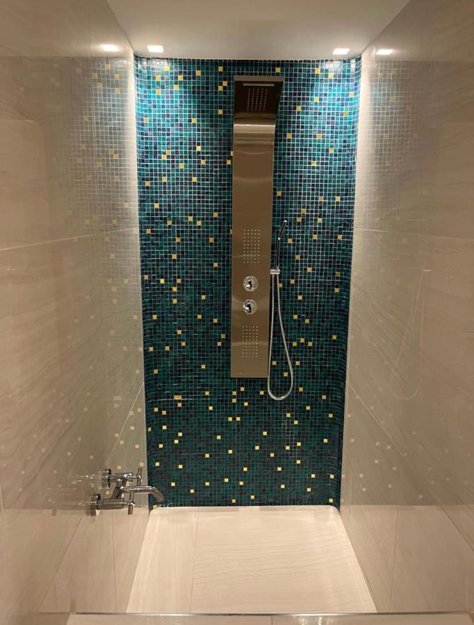 Isola Suites Milánó Kültér fotó